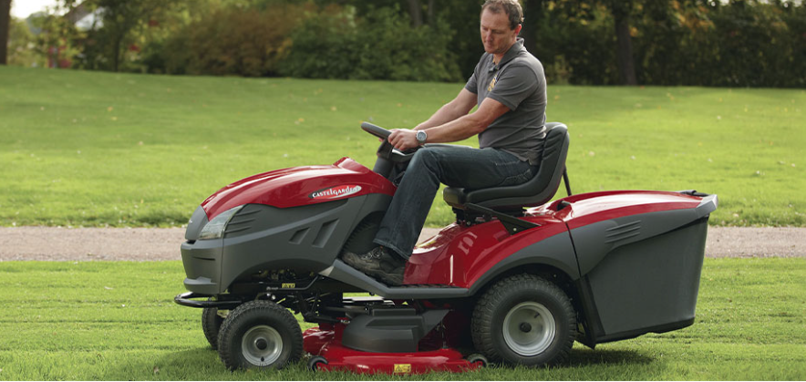 Guide Complet : Comment Choisir le Meilleur Tracteur Tondeuse